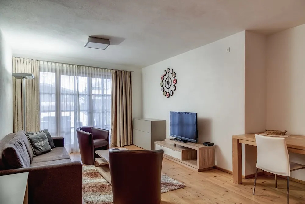 Panorama Chalets am Pass Thurn