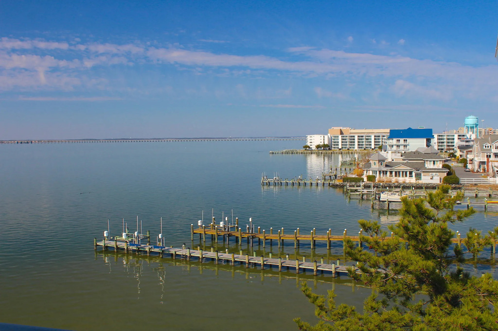 Bay Club Resort by CoolVacay