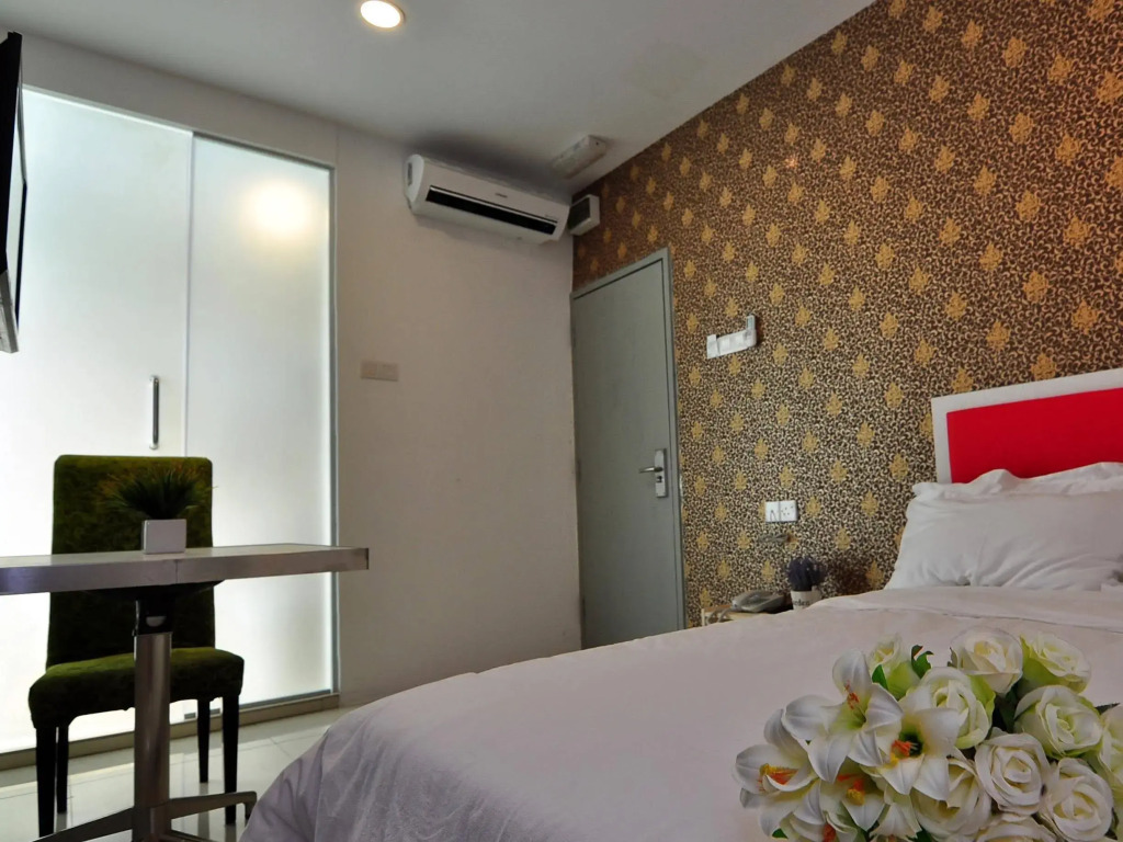 Le Garden Hotel