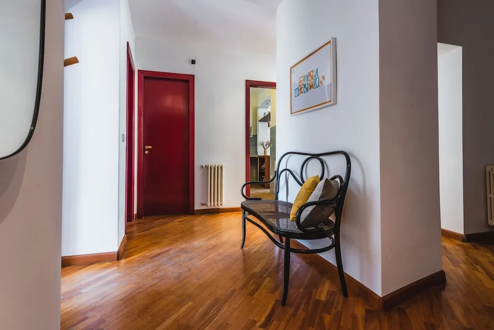 Maddalena Classic Apartment by Wonderful Italy