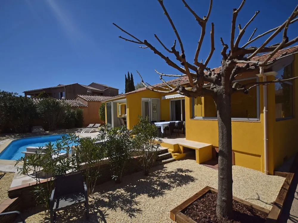 Cozy Holiday Home in Cogolin With Heated Pool