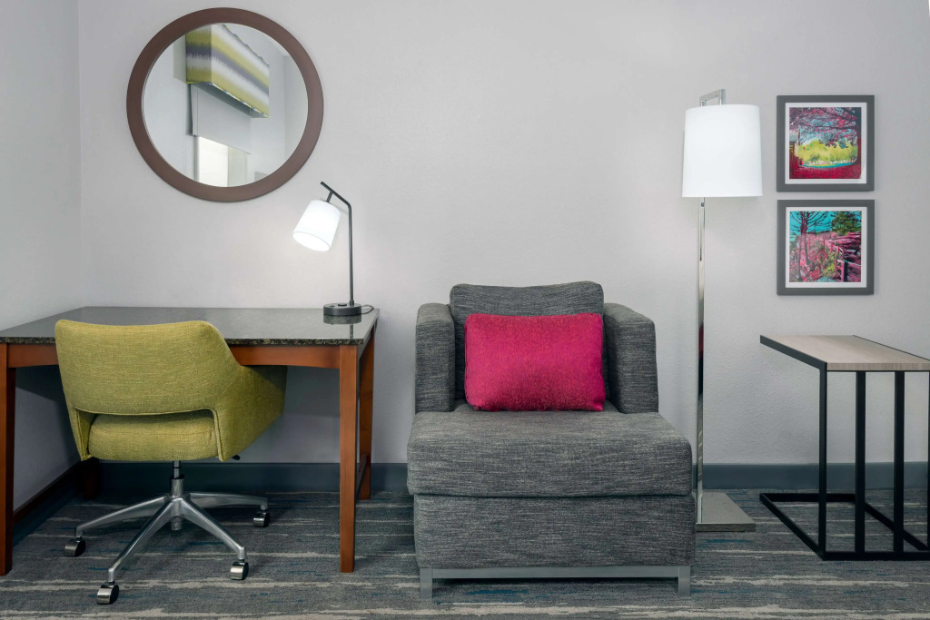 Hampton Inn & Suites Winston-Salem/University Area