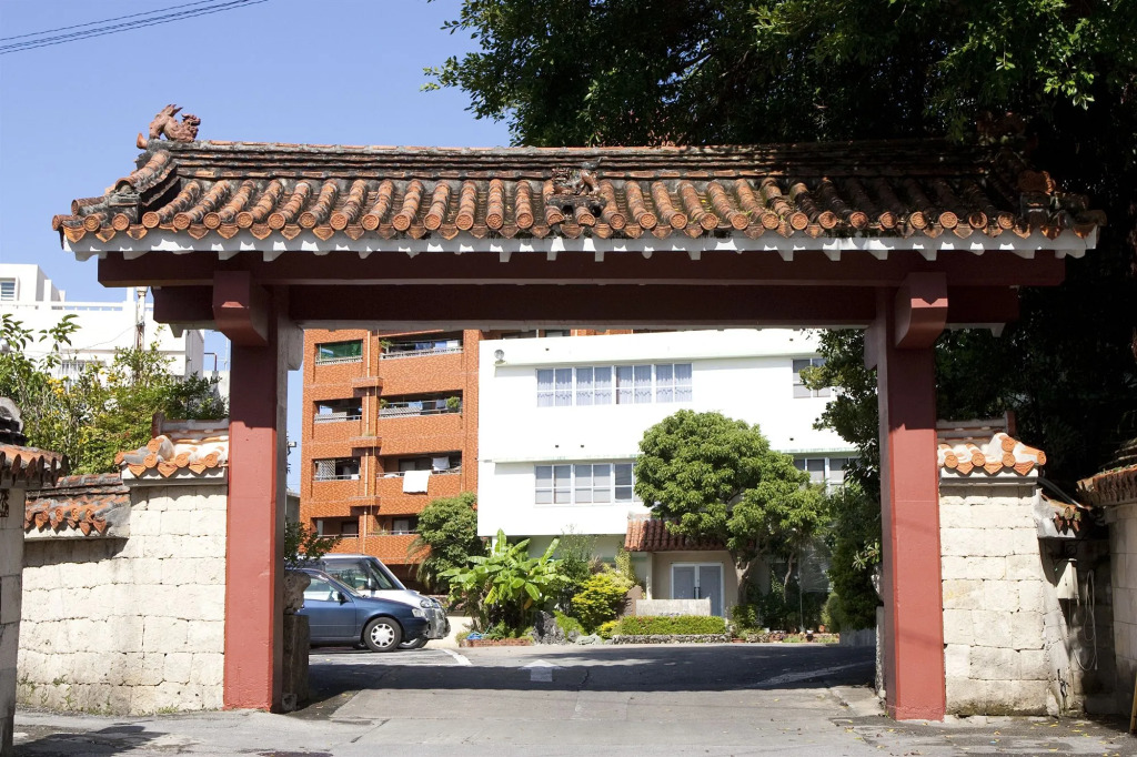 Okinawa Hotel