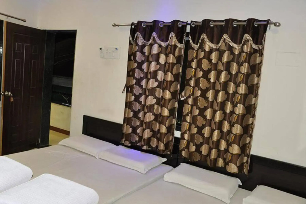 Hotel Madhav Guest House