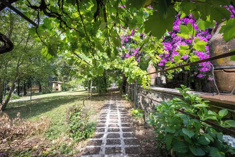 Tenuta dellInviolata Guest House