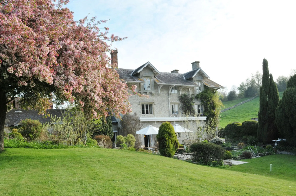Howard's House Hotel