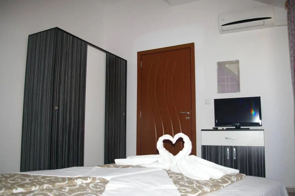 "Rock and Wave" Apartments with sea view in Sozopol
