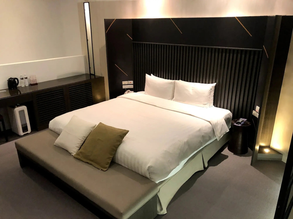 H Villa Inn