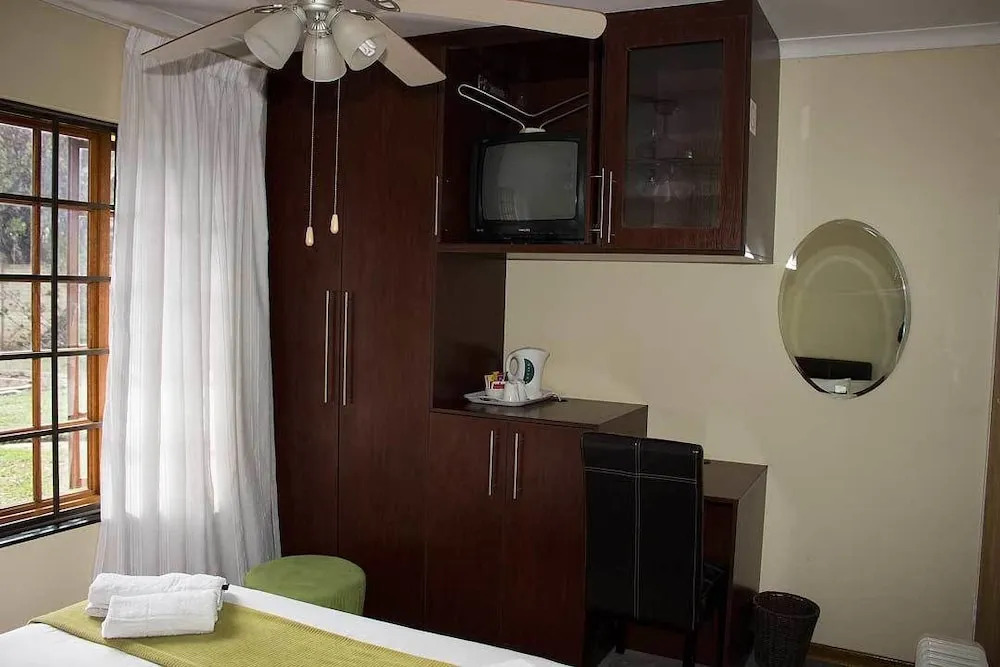 Ebony and Ivory Guesthouse