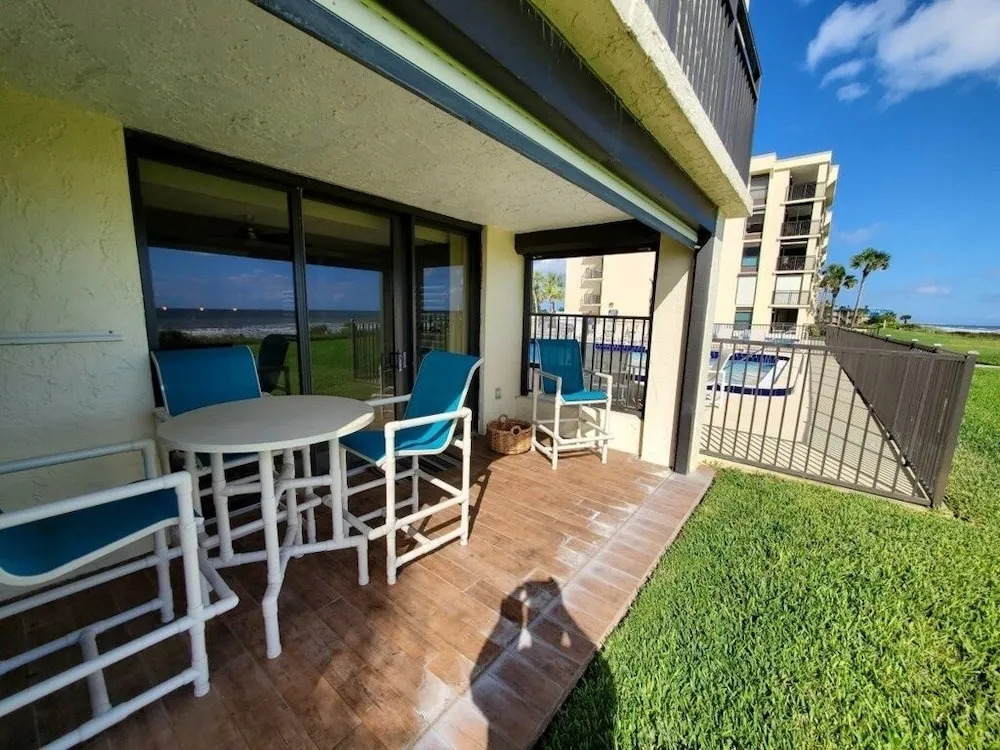 Sand Dollar 101 3 Bedroom Condo by RedAwning