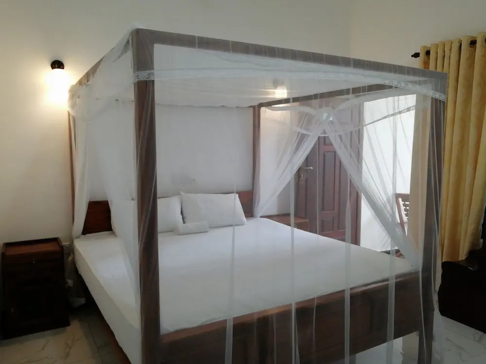 Crocus Resort