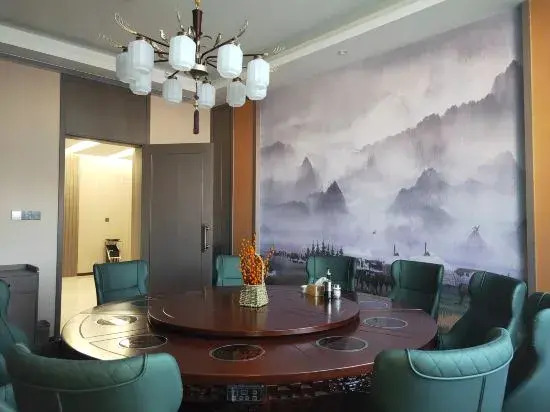 Hohhot Wanjiarong Hotel (University of Technology Runyu Home Furnishings)