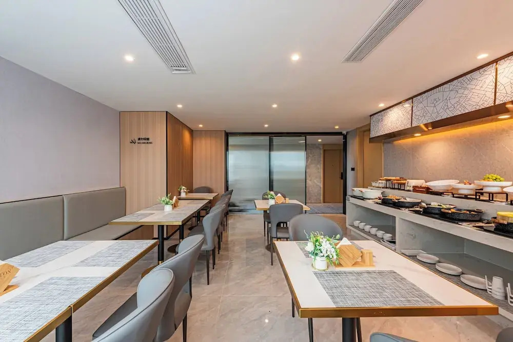 Poltton International Apartment - Guangzhou Knowledge City Wangcun Subway Station