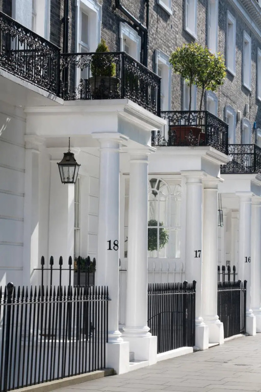 Avari Apartments - Winchester Collection