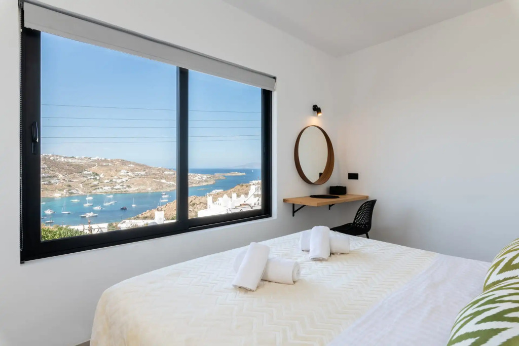 Yalos Mykonos 4 Bedroom Luxury Home Ornos