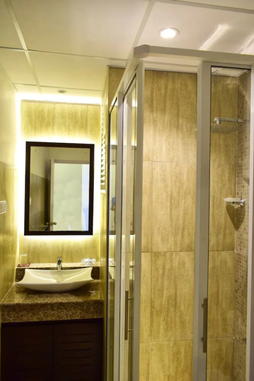 Residence  Colombo 03