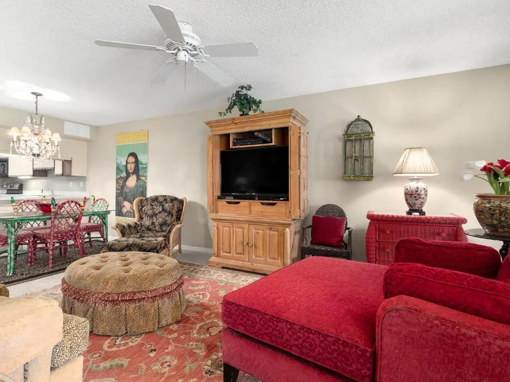 Hibiscus 301-A, 2 Bedrooms, Ocean Front, 3 Pools, Sleeps 6, Pet Friendly