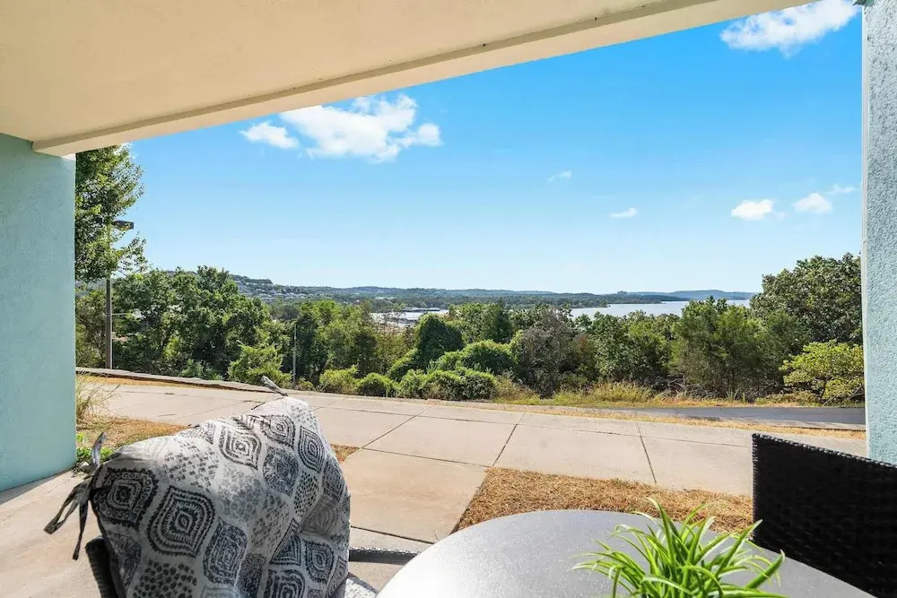 Waterview Oasis Stay for 4