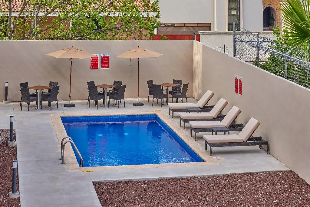 Extended Suites Saltillo Galerías