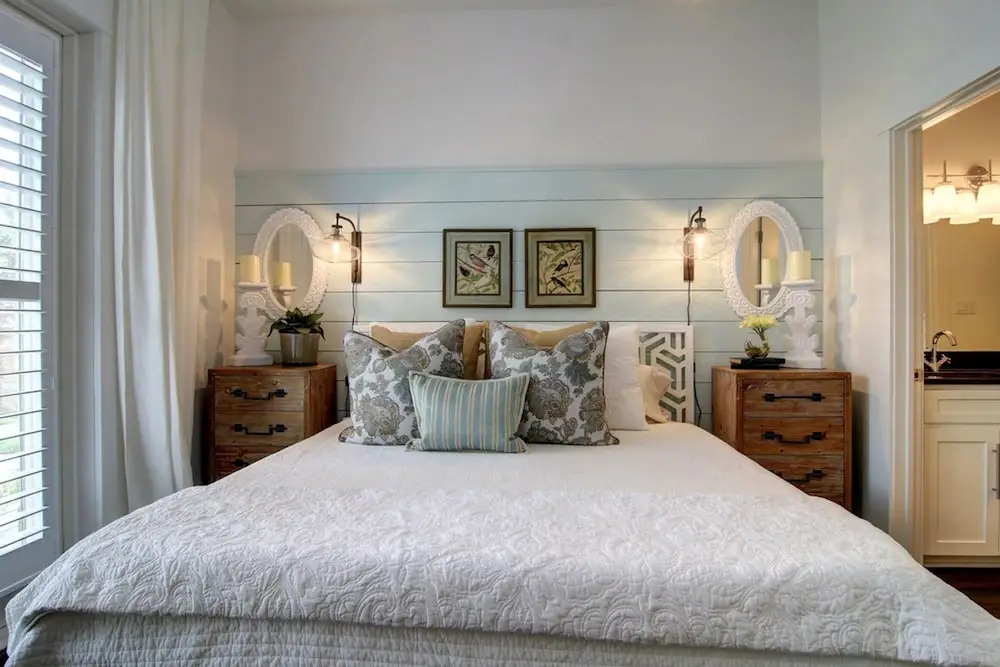 Cinnamon Shore- Tide Water 261 HI