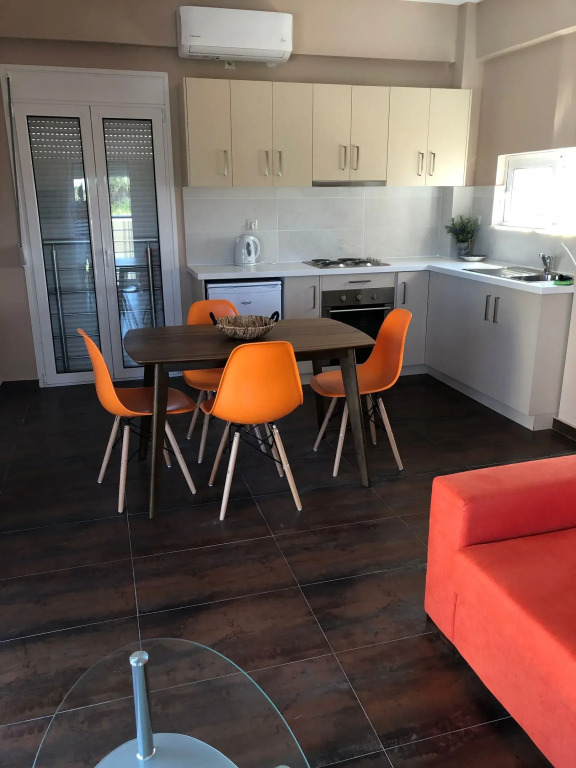 Elenis Dreams Apartments