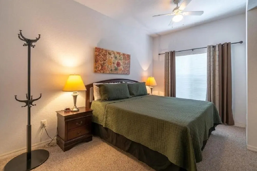 Townhouses Condos With Fantastic Resort Facilities