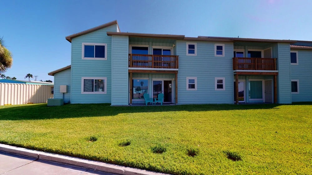 Hipnautic 2 Bedroom Condo