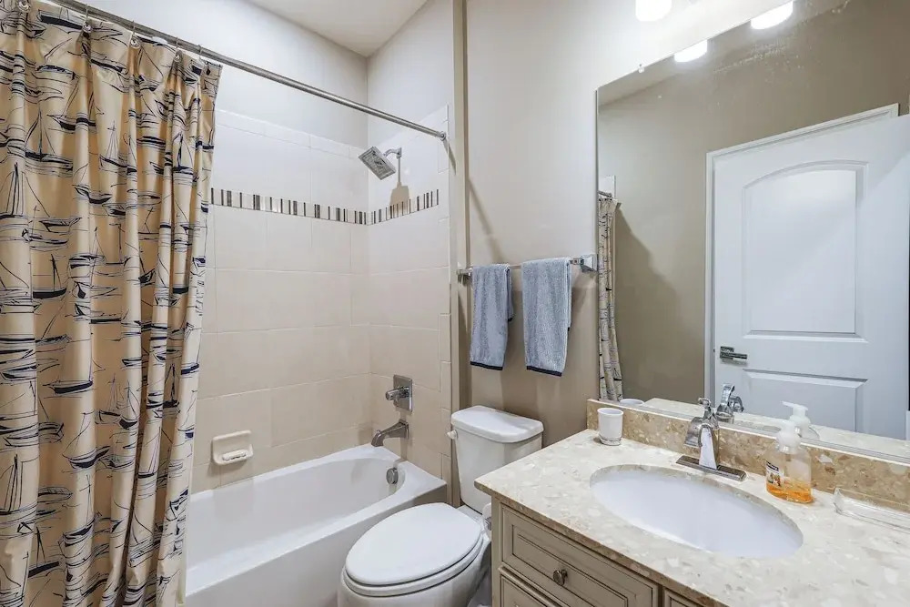 Furnished Outdoor Space: Family Home in Ocean View