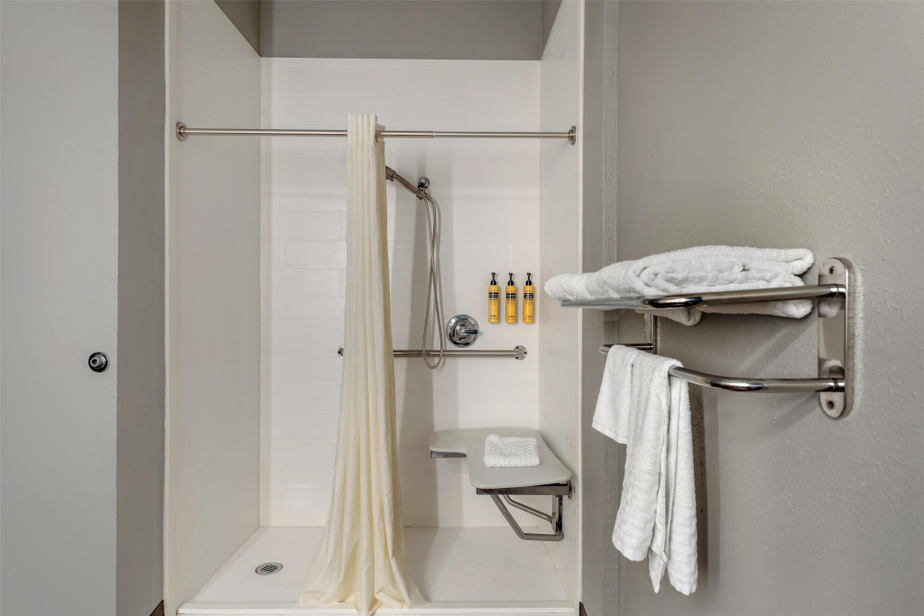 Best Western PLUS Executive Inn