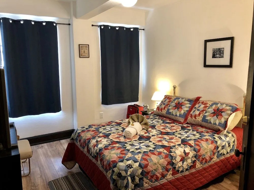 Trucountry Inn