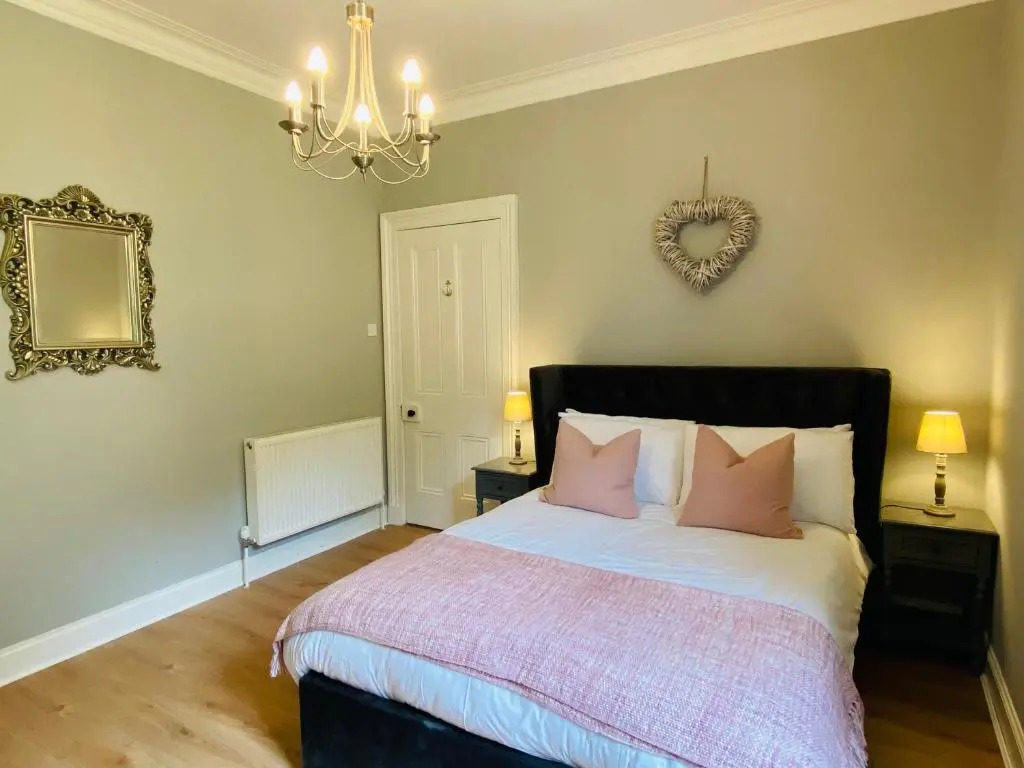 Upper Villa, Tighnabruiach, Argyll & Bute