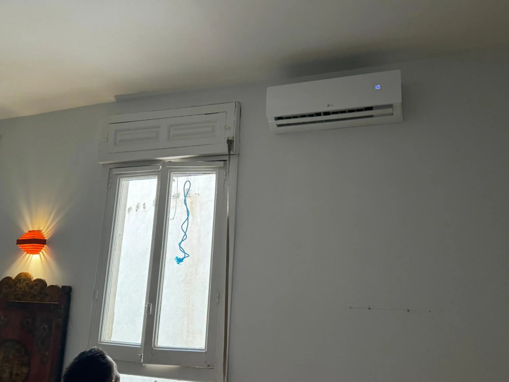 GRAN VIA-SOL SPACIOUS APARTMENT 3 Bedrooms & 2 WCs