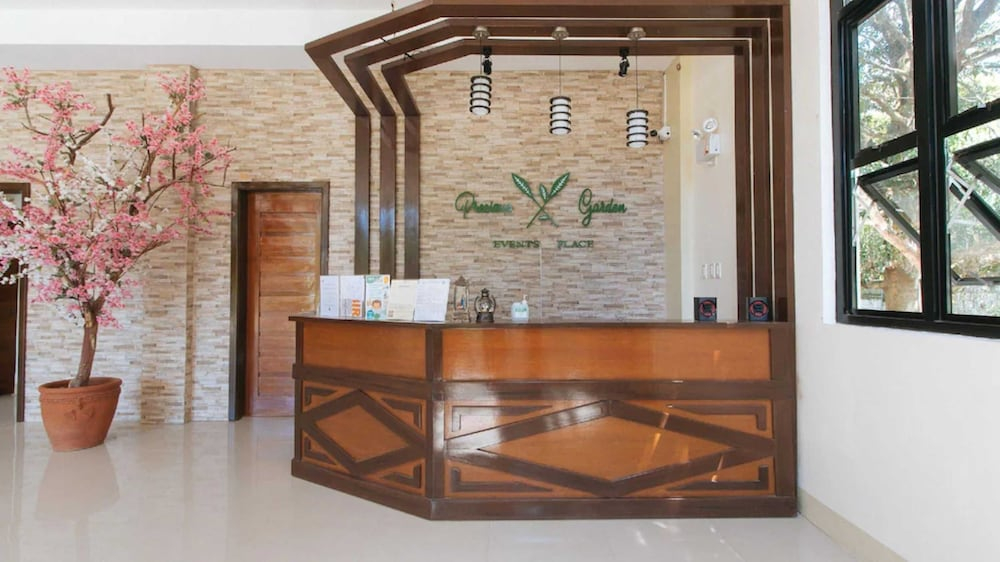 OYO 1152 Hotel Precious Garden Place