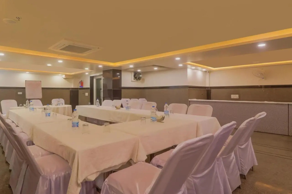 Hotel Kabir Palace Karol Bagh
