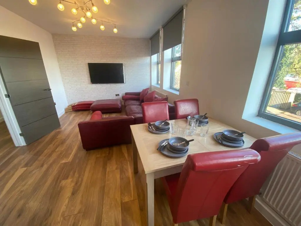 Merve Apartments
