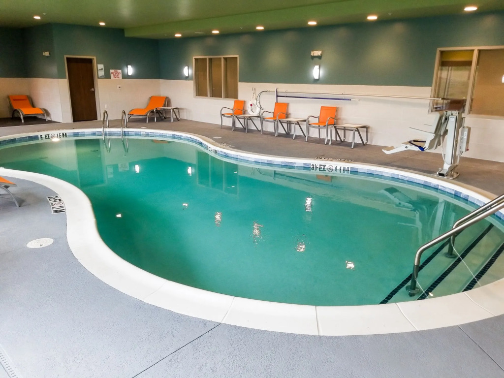 Holiday Inn Express & Suites - Charlotte NE - University Area by IHG
