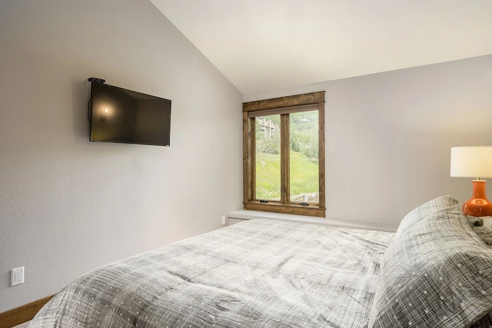 Promontory 6 3 Bedroom Townhouse by RedAwning