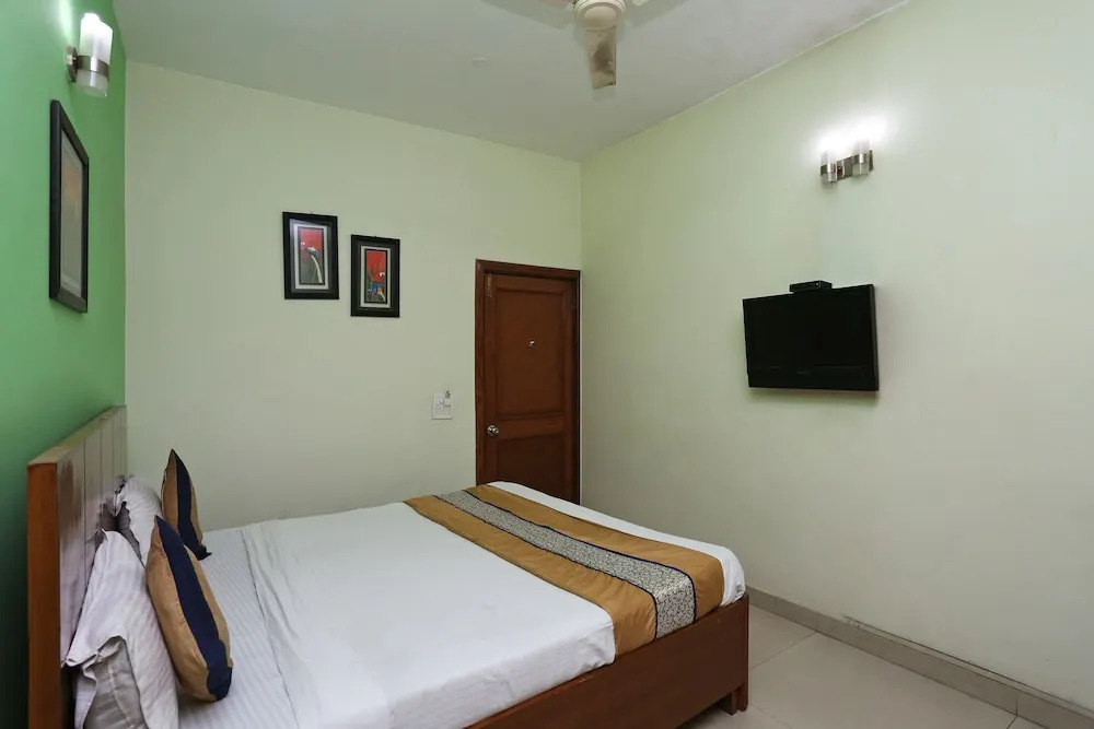 Treebo Shivam Residencies