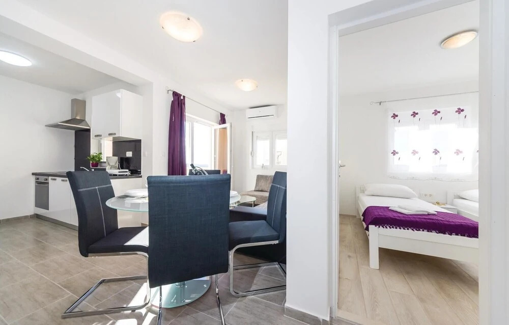 Awesome Apartment in Maslenica With 2 Bedrooms and Wifi