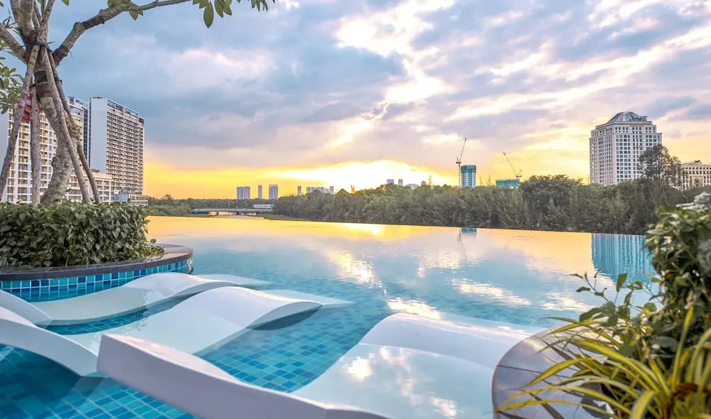 The Peak Serviced Apartment