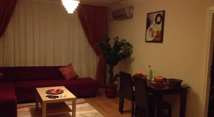 Blue Life House