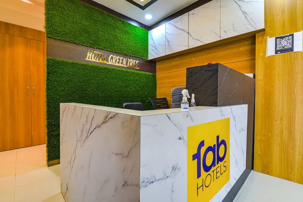 Green Tree Hotel