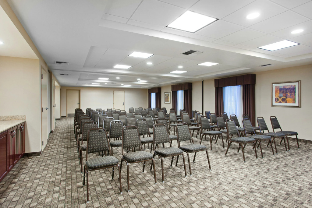 Hampton Inn & Suites Oakland Airport-Alameda