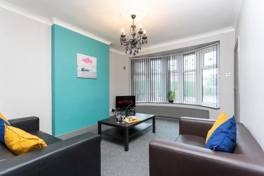 James Cook Accommodation