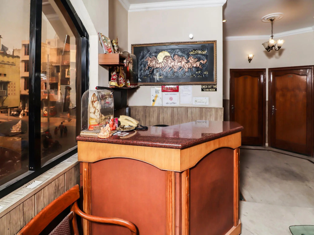 OYO 25077 Hotel Ashoka Regency