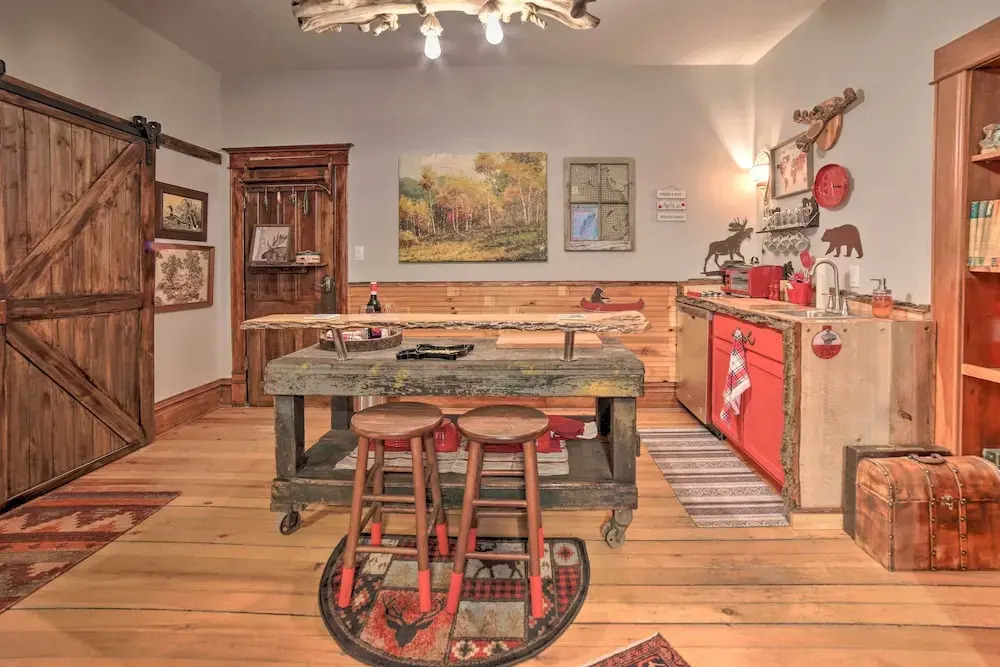 Walk to Waterfront: Dtwn Sturgeon Bay Retreat!