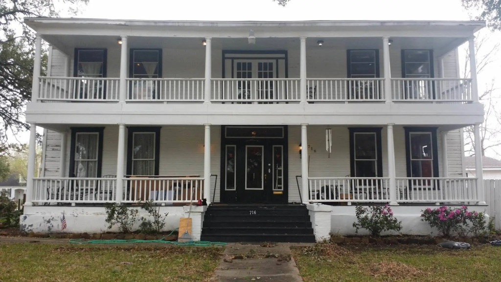 The Graceful Inn