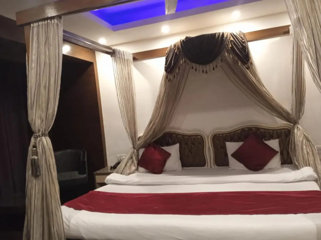 Hotel Himshri Mussoorie by Travellers Den