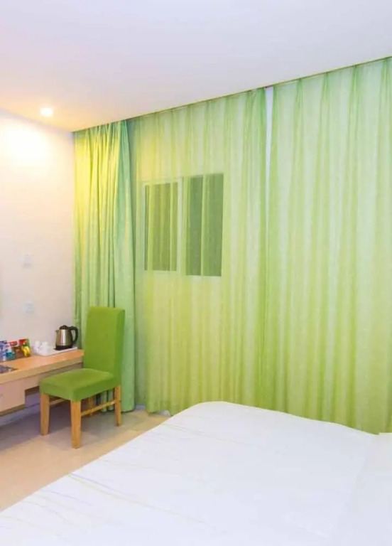Heng 8 Hotel Tonglu South Yingchun Road