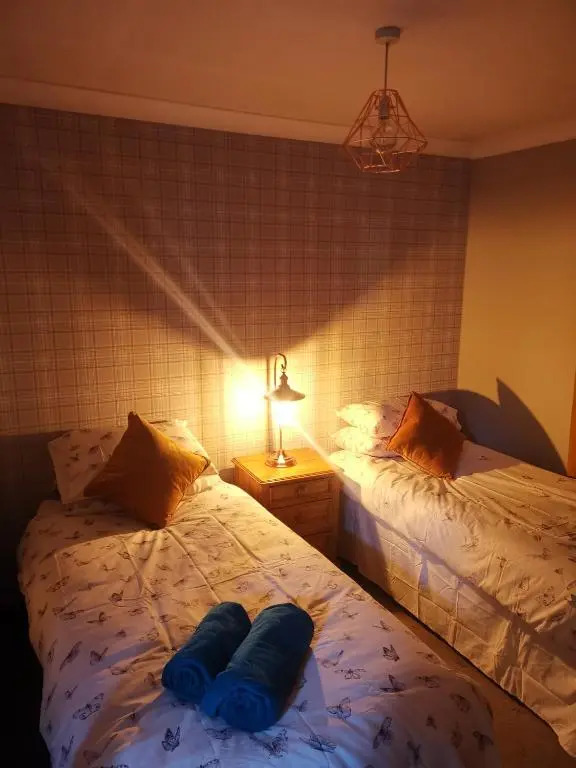 2 Raasay Court